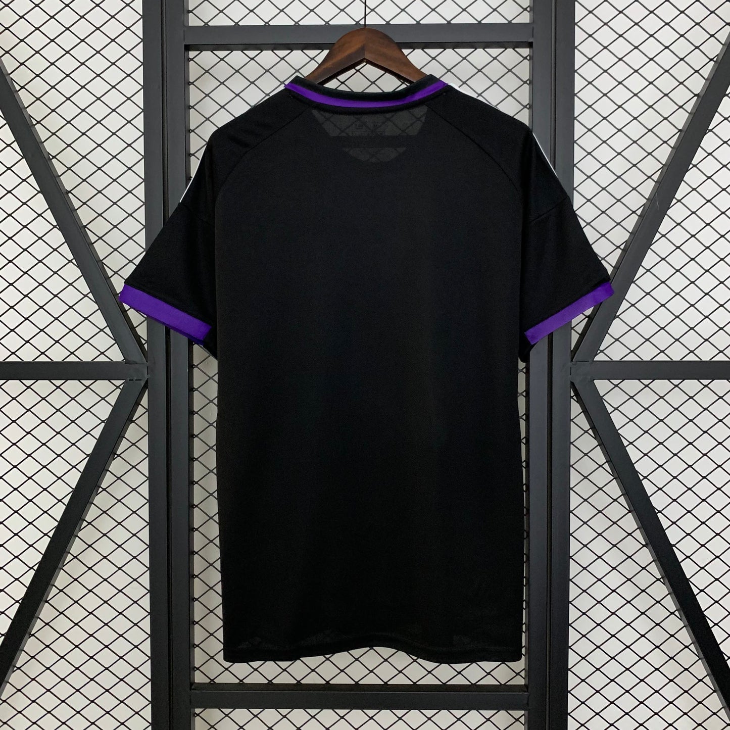 Real Madrid "Violet Venom" Jersey - Image 3